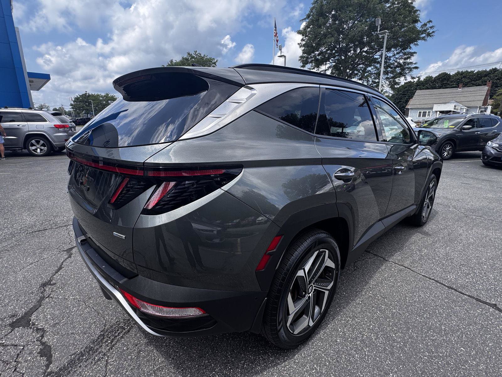 Used 2022 Hyundai Tucson Limited w/ Cargo Package AWD/4WD image 7
