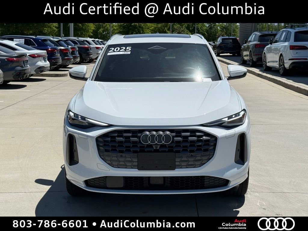 Used 2025 Audi Q5 Premium Plus w/ Premium Plus AWD/4WD image 8