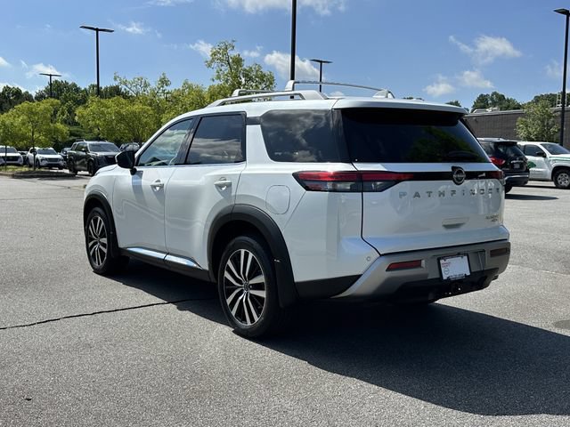 Certified 2025 Nissan Pathfinder Platinum AWD/4WD image 7