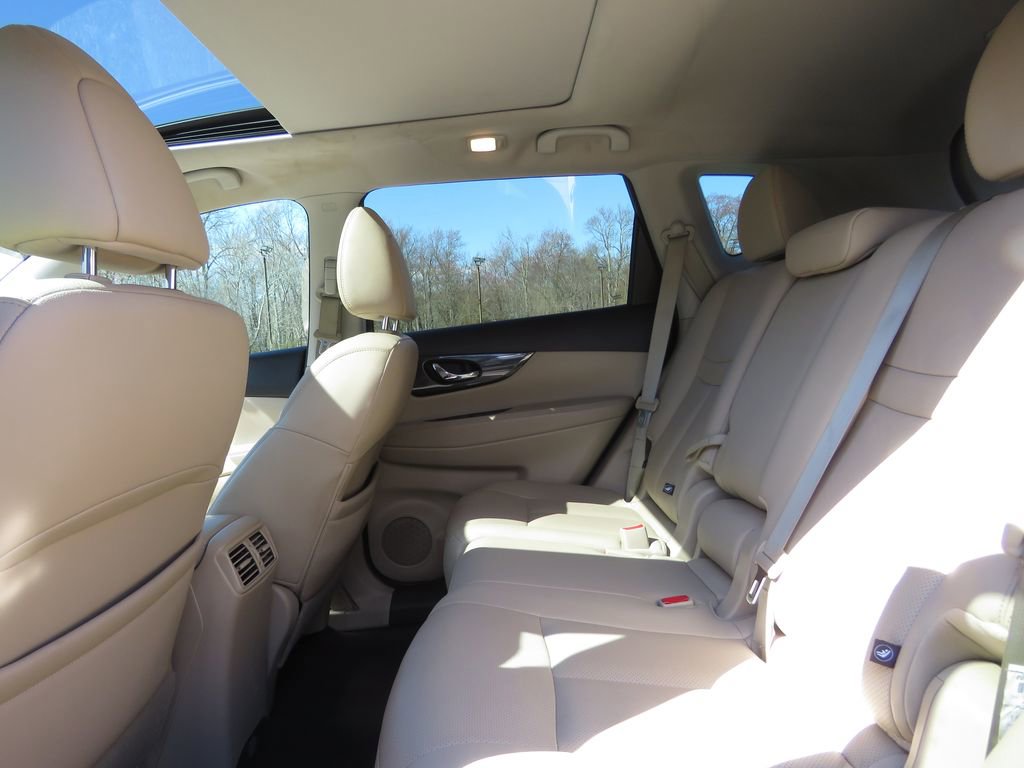 Used 2016 Nissan Rogue SL w/ SL Premium Package AWD/4WD image 20