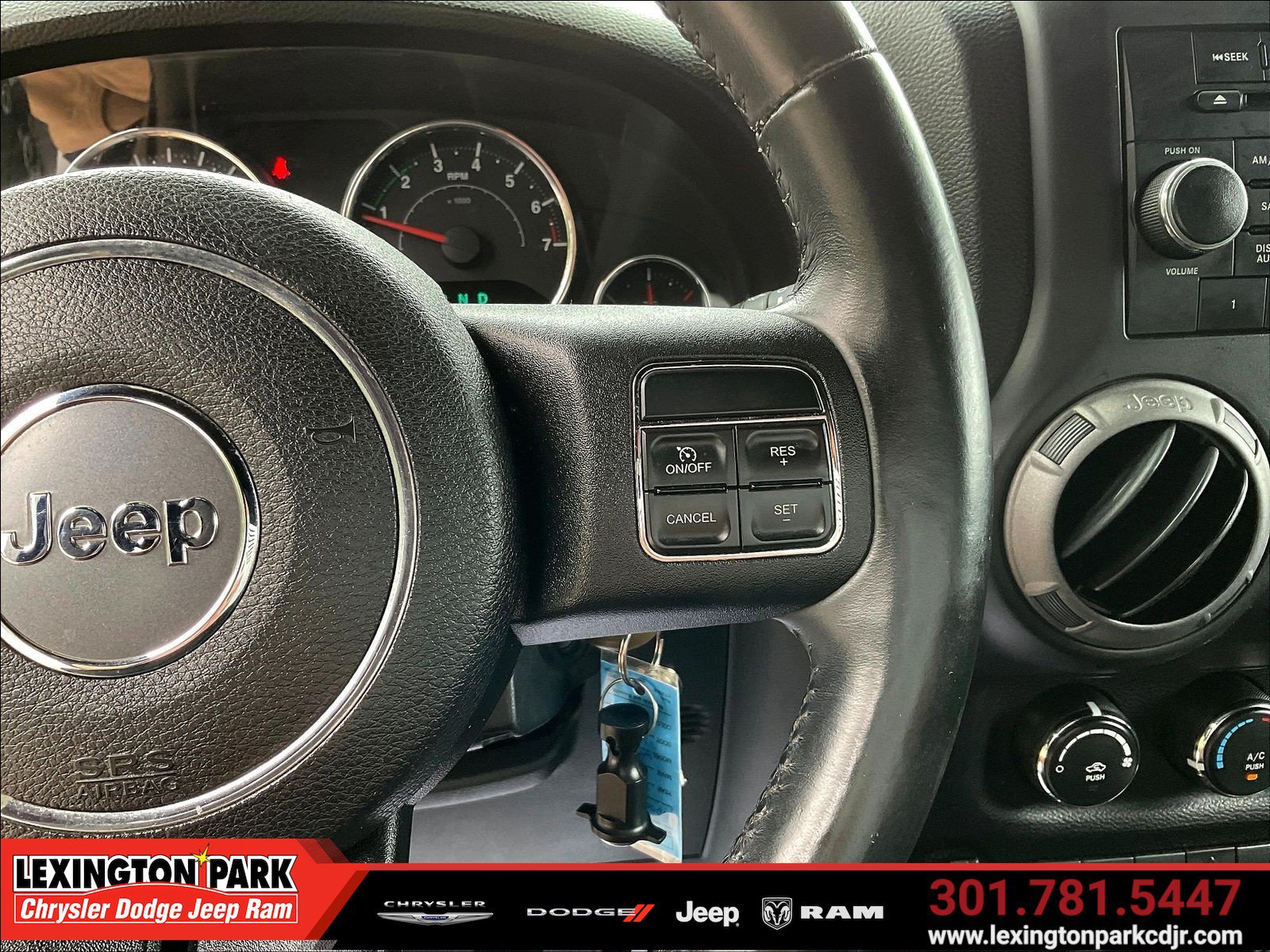 Used 2014 Jeep Wrangler Sport w/ 32" Tire & Wheel Group AWD/4WD image 8