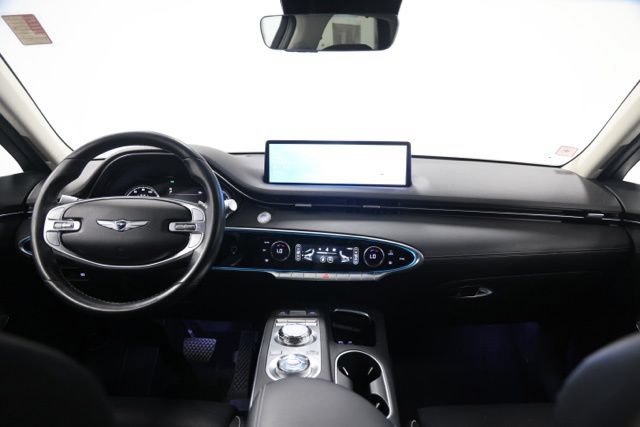 Used 2023 Genesis GV70 2.5T w/ Advanced Package AWD/4WD image 35