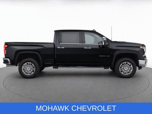 Used 2024 Chevrolet Silverado 2500 LTZ w/ LTZ Plus Package AWD/4WD image 9