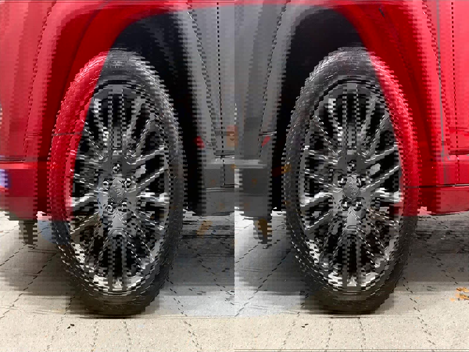 Used 2023 Jeep Compass Limited image 7