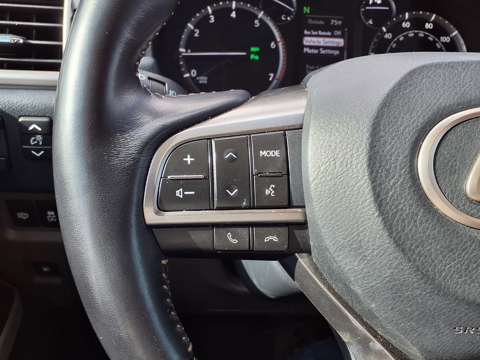 Used 2022 Lexus GX 460 Premium w/ Accessory Package image 25