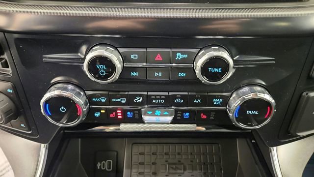 New 2025 Ford F150 Platinum w/ FX4 Off-Road Package image 19