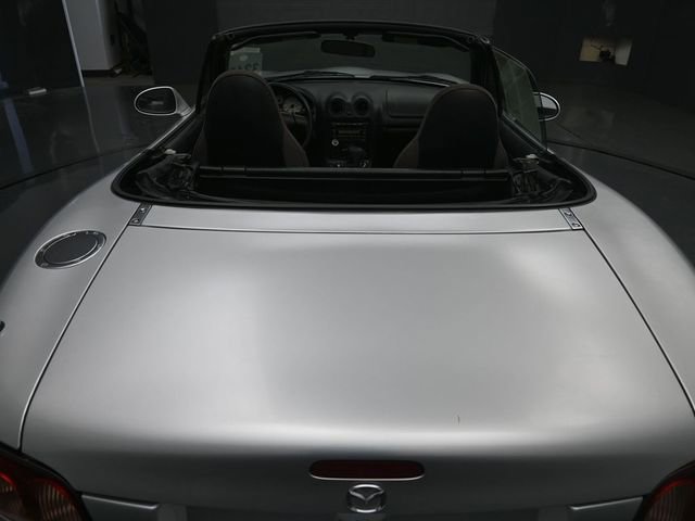 Used 2002 MAZDA MX-5 Miata image 21