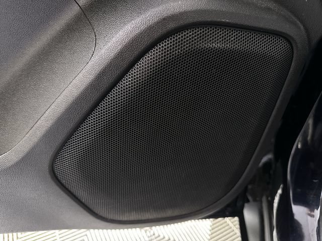 Used 2022 GMC Acadia SLE FWD image 25