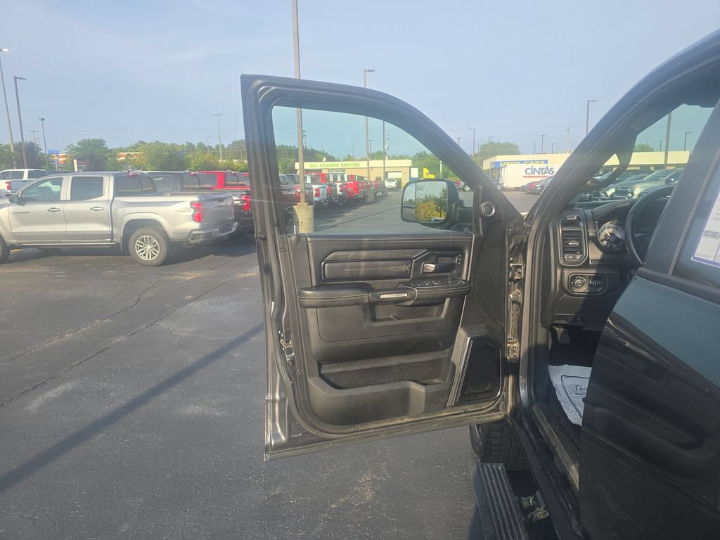 Used 2022 RAM 2500 Limited AWD/4WD image 16