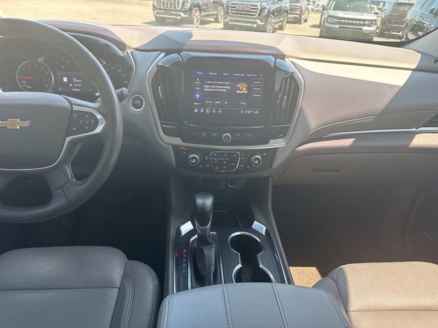 Used 2021 Chevrolet Traverse Premier image 21