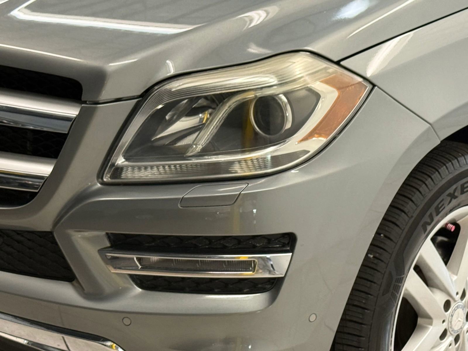 Used 2016 Mercedes-Benz GL 320 BlueTEC 4MATIC w/ Premium I Package image 6