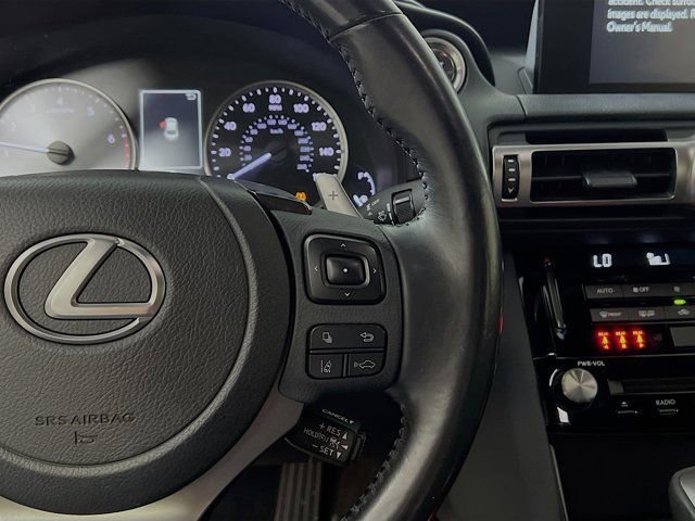 Used 2022 Lexus IS 300 300 image 17