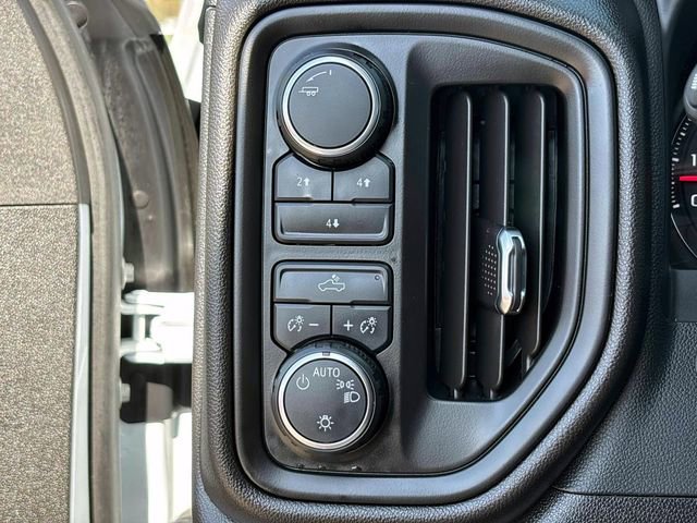 Used 2025 Chevrolet Silverado 3500 W/T w/ WT Convenience Package AWD/4WD image 16