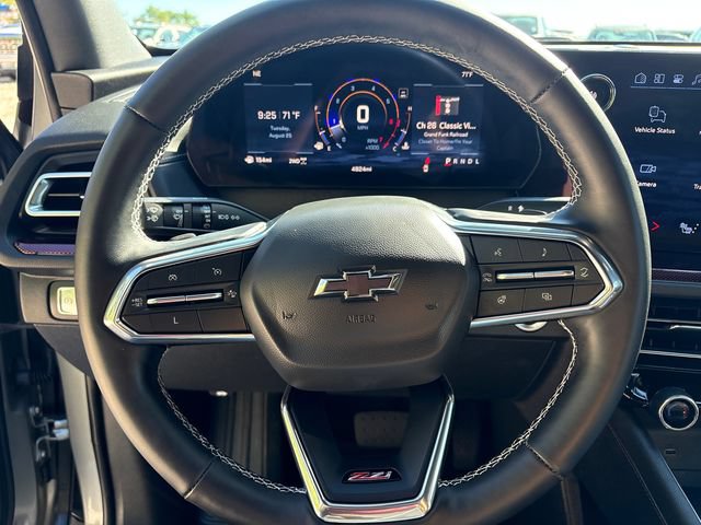 Used 2025 Chevrolet Traverse Z71 AWD/4WD image 29