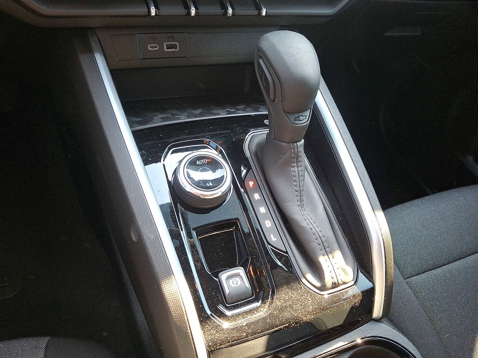 Used 2026 Chevrolet Colorado Trail Boss image 13