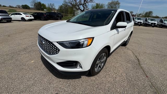 Used 2024 Ford Edge SEL w/ Convenience Package AWD/4WD image 7