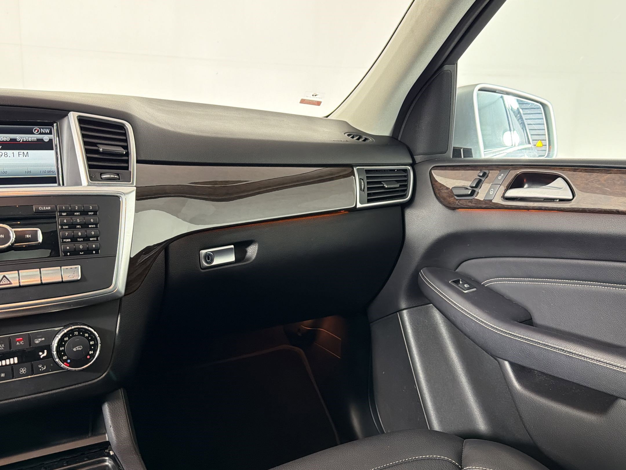 Used 2014 Mercedes-Benz ML 350 2WD image 27