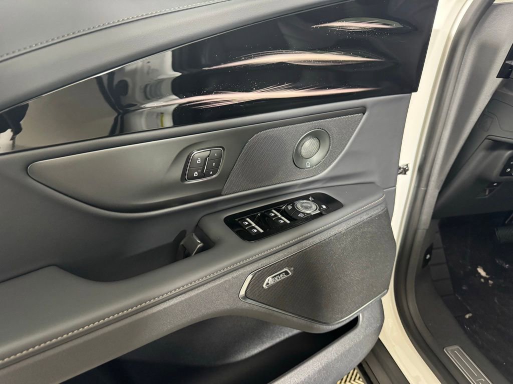 New 2026 Lincoln Nautilus Premier w/ Equipment Group 102A AWD/4WD image 13