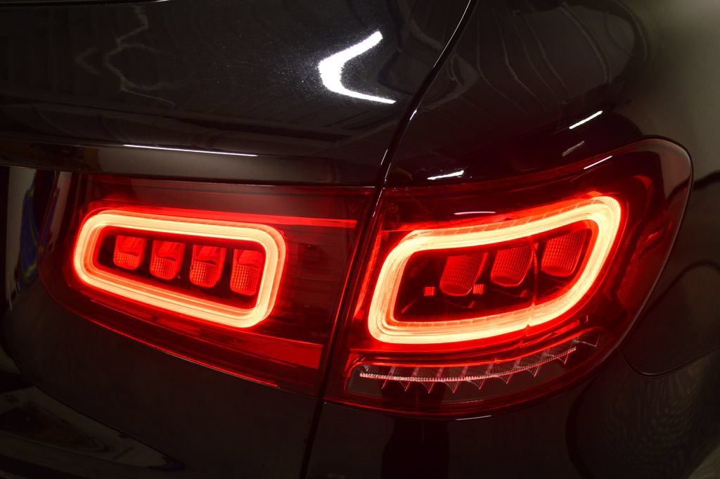Certified 2022 Mercedes-Benz GLC 300 image 12