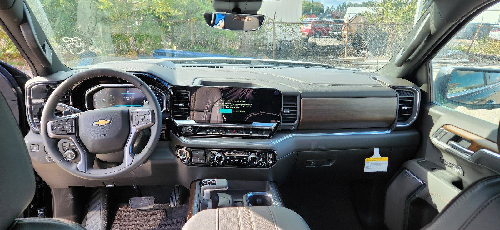 New 2026 Chevrolet Silverado 1500 High Country w/ Technology Package image 12