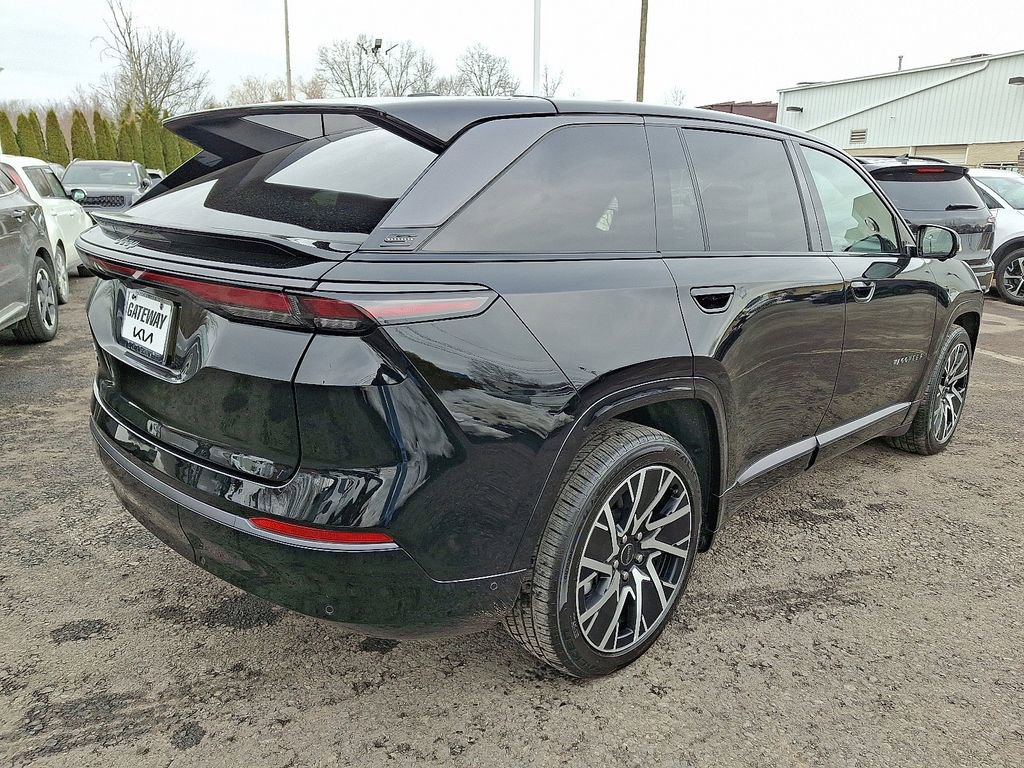 Used 2025 Jeep Wagoneer S Limited image 6