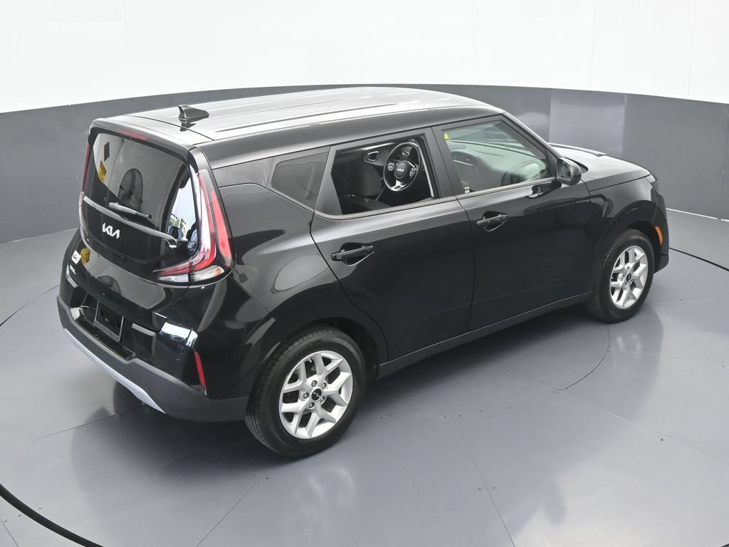 Used 2023 Kia Soul S FWD image 48