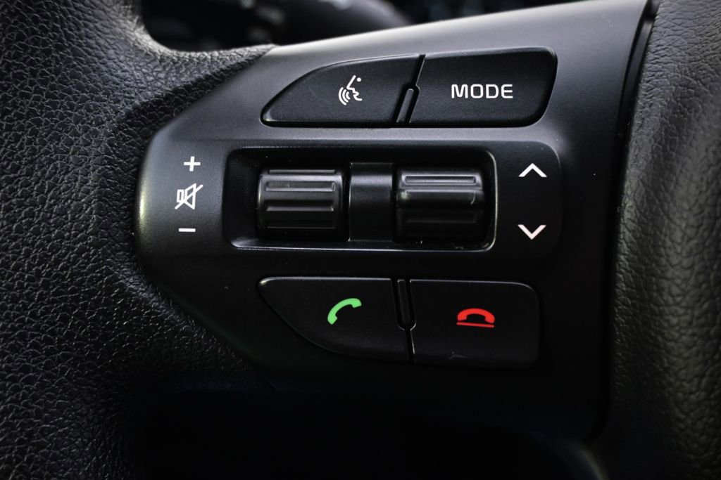 Used 2017 Kia Sorento LX image 33