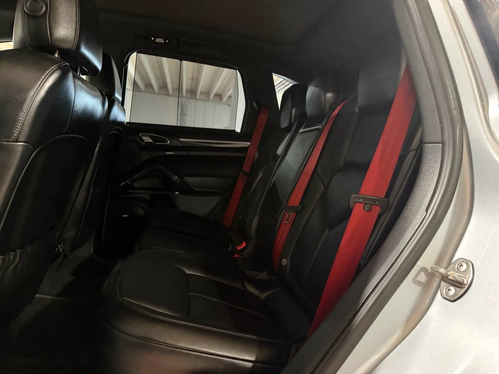 Used 2018 Porsche Cayenne S AWD/4WD image 12