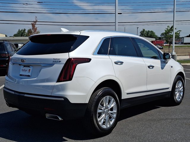 Used 2023 Cadillac XT5 Luxury w/ LPO, Premium Carpet Package AWD/4WD image 6