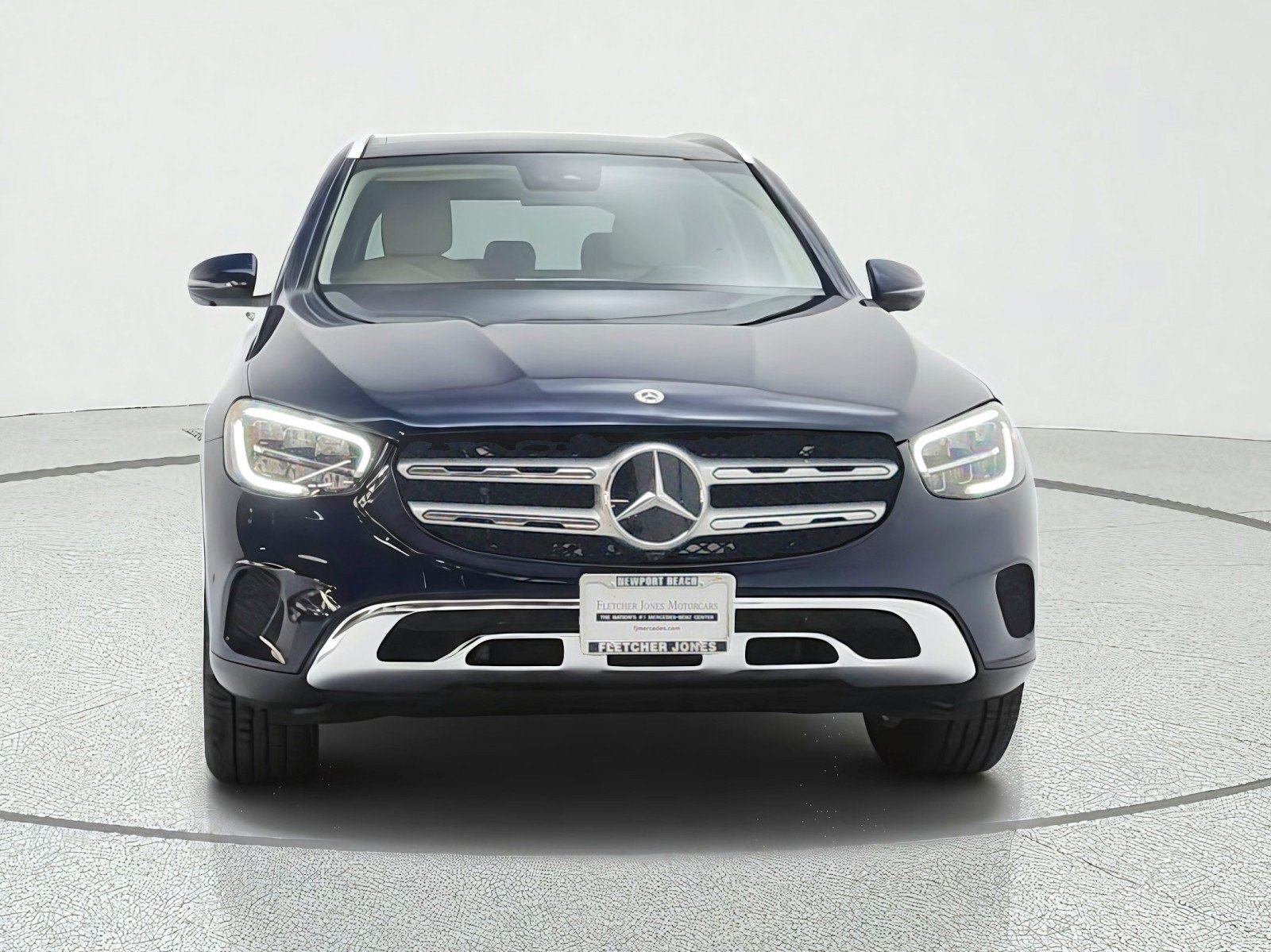 Certified 2022 Mercedes-Benz GLC 300 4MATIC w/ Premium Package Lite image 2