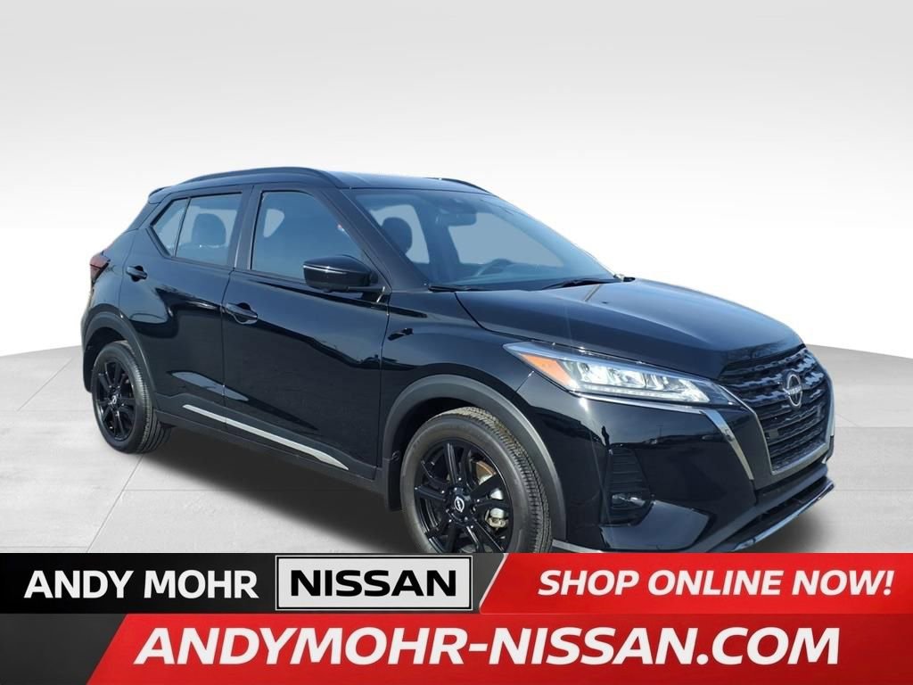 Used 2024 Nissan Kicks SR image 1