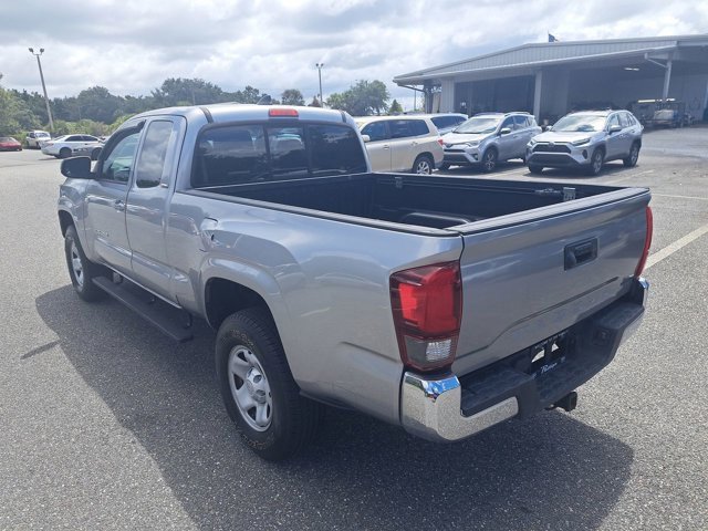 Used 2018 Toyota Tacoma SR5 image 6