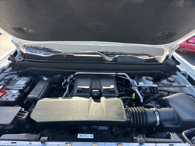 Used 2024 Chevrolet Colorado Z71 w/ Z71 Convenience Package 2 AWD/4WD image 26