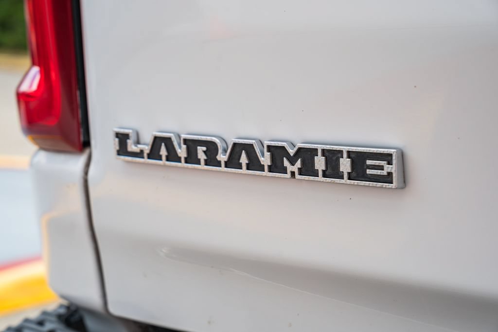 Certified 2025 RAM 1500 Laramie AWD/4WD image 9