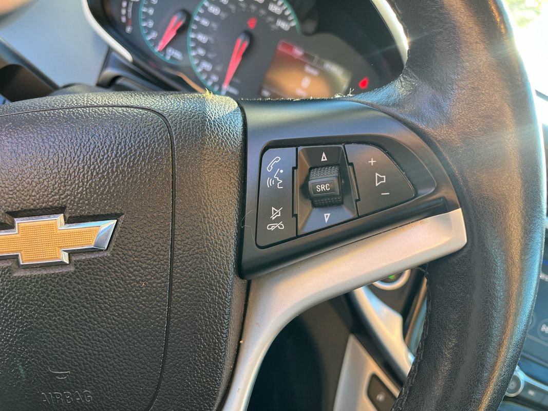 Used 2019 Chevrolet Sonic Premier FWD image 25