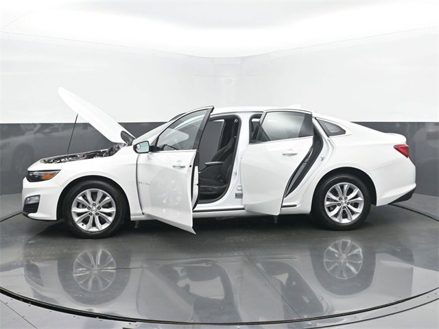 Used 2025 Chevrolet Malibu LT image 55
