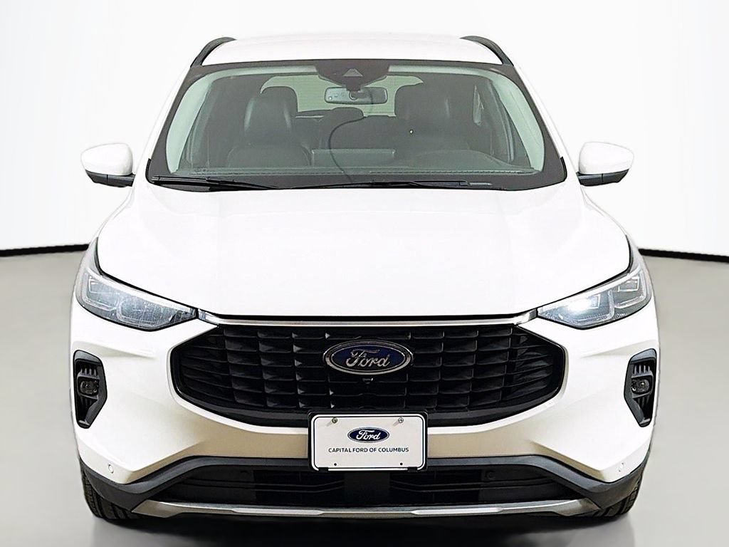 Used 2024 Ford Escape Platinum AWD/4WD image 13