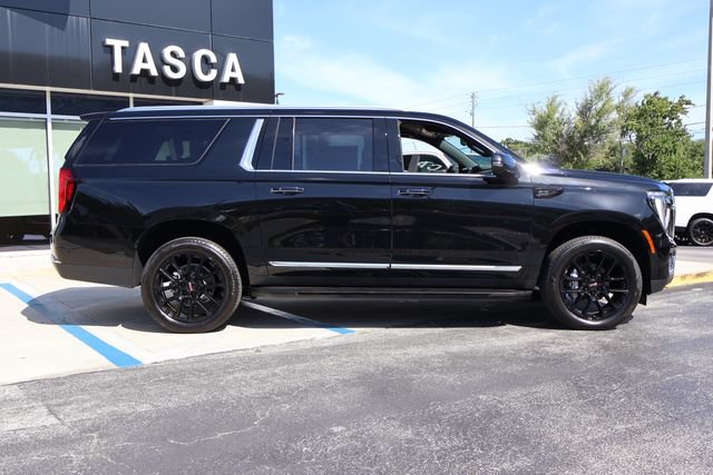 New 2026 GMC Yukon XL Elevation AWD/4WD image 10