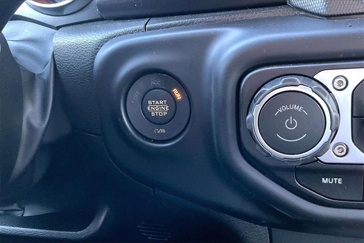 Certified 2023 Jeep Wrangler Unlimited Rubicon 392 w/ Trailer Tow Package image 27