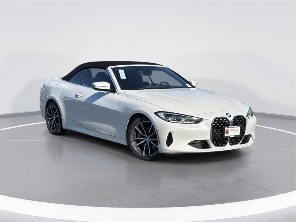 Used 2024 BMW 430i Convertible image 1