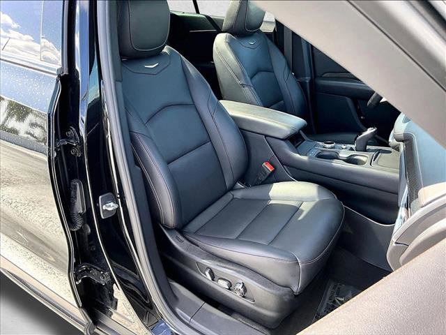 Used 2021 Cadillac XT4 Sport w/ Driver Awareness Package FWD image 9