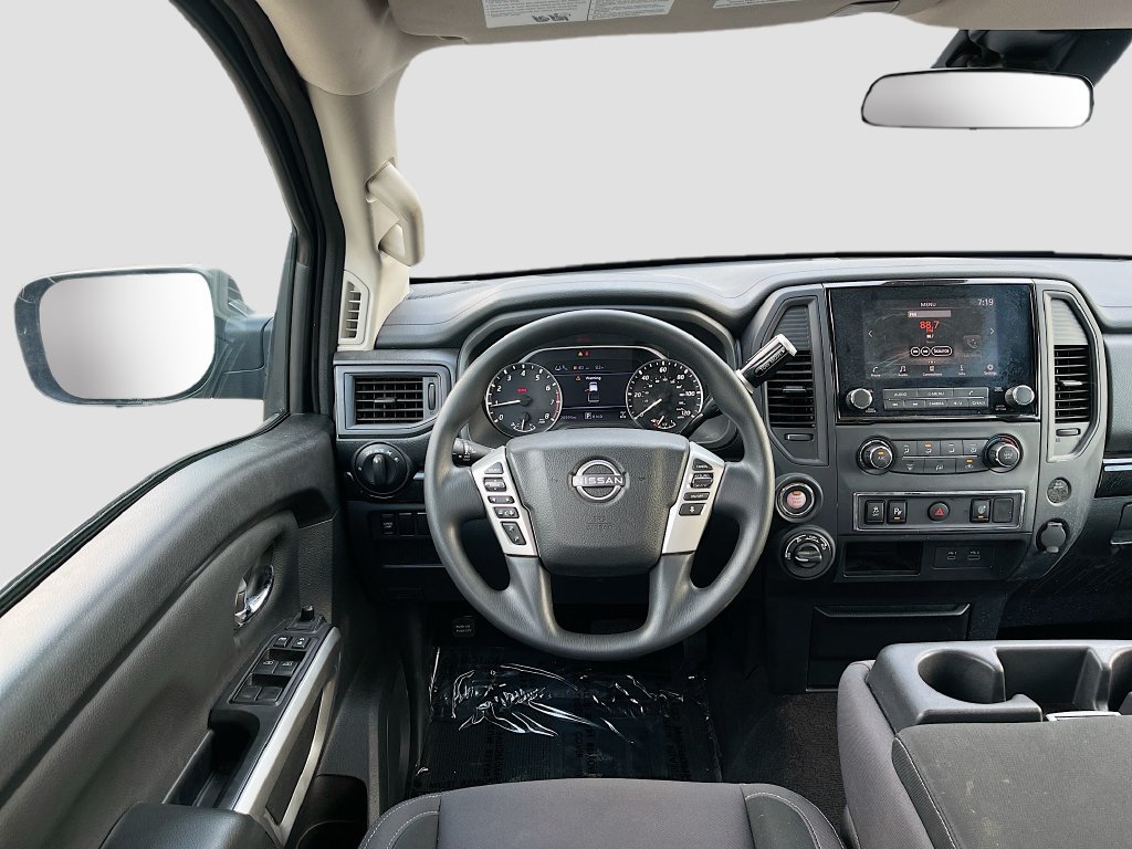 Used 2024 Nissan Titan SV AWD/4WD image 20