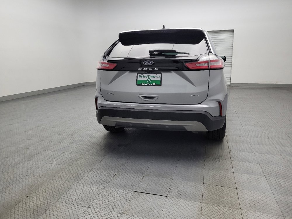 Used 2023 Ford Edge SEL image 7