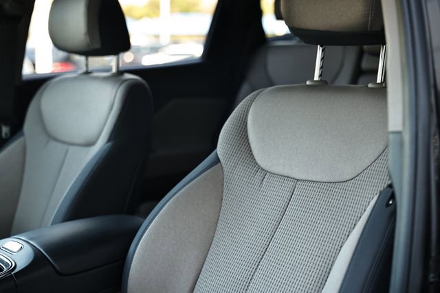 Used 2023 Hyundai Santa Fe SE image 20