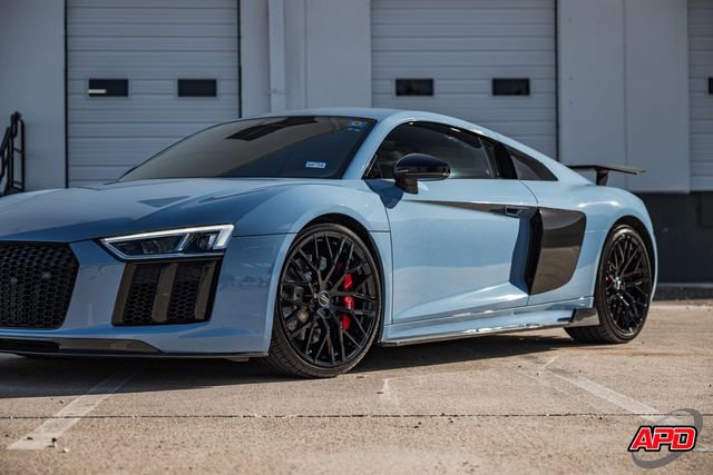 Used 2018 Audi R8 V10 w/ Premium Package image 47