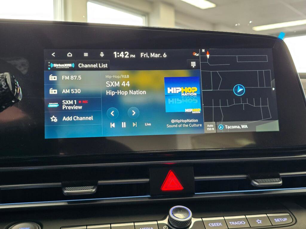 New 2026 Hyundai Elantra Limited image 27