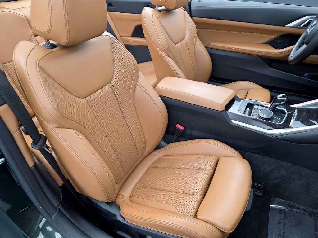 Used 2022 BMW M440i Convertible RWD image 28
