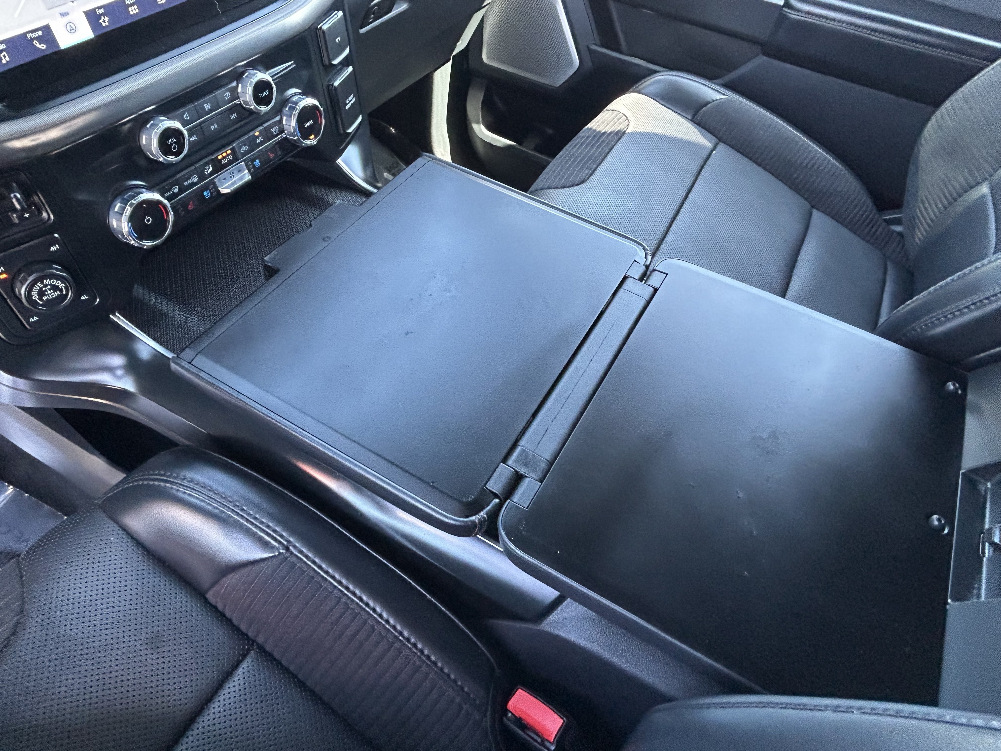Used 2023 Ford F150 Raptor w/ Raptor Carbon Fiber Package AWD/4WD image 29