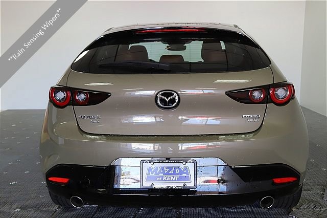 Used 2025 MAZDA MAZDA3 Carbon image 9