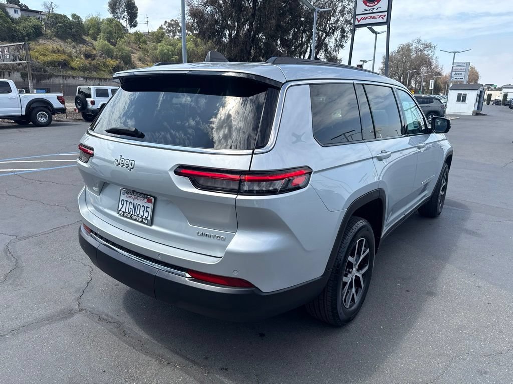 Used 2025 Jeep Grand Cherokee L Limited RWD image 8